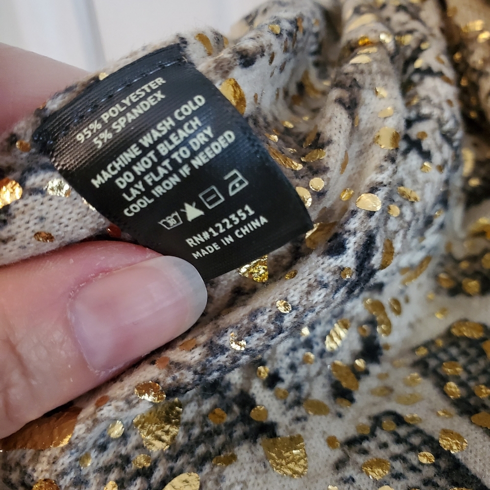 Infinity Scarf - Picture 3 of 3